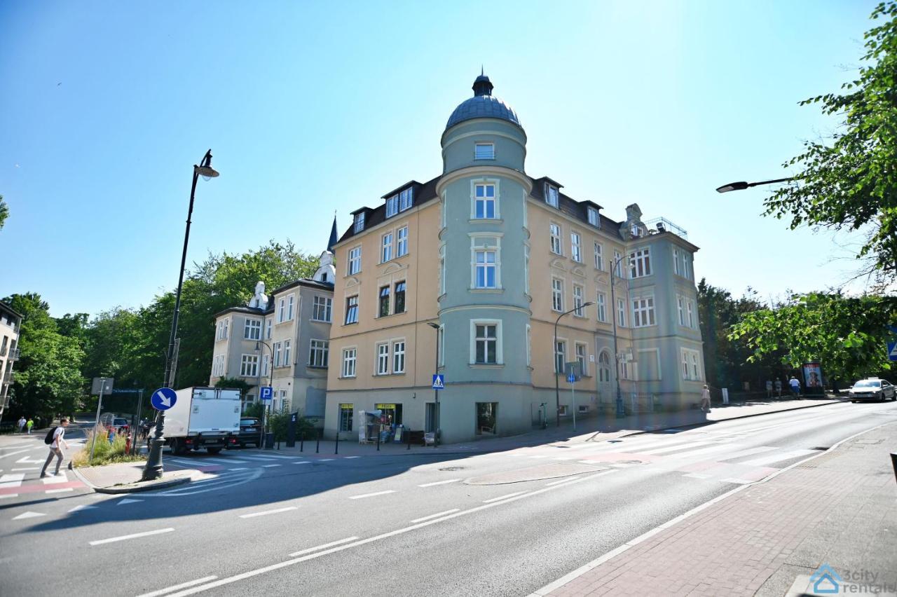 Beige And Red 3City Studio In Sopot With Outdoor Parking By Noclegi Renters Exteriör bild