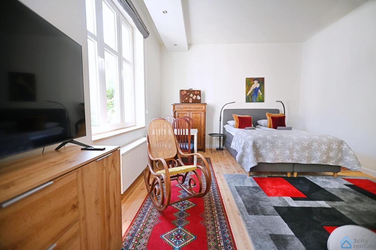 Beige And Red 3City Studio In Sopot With Outdoor Parking By Noclegi Renters Exteriör bild